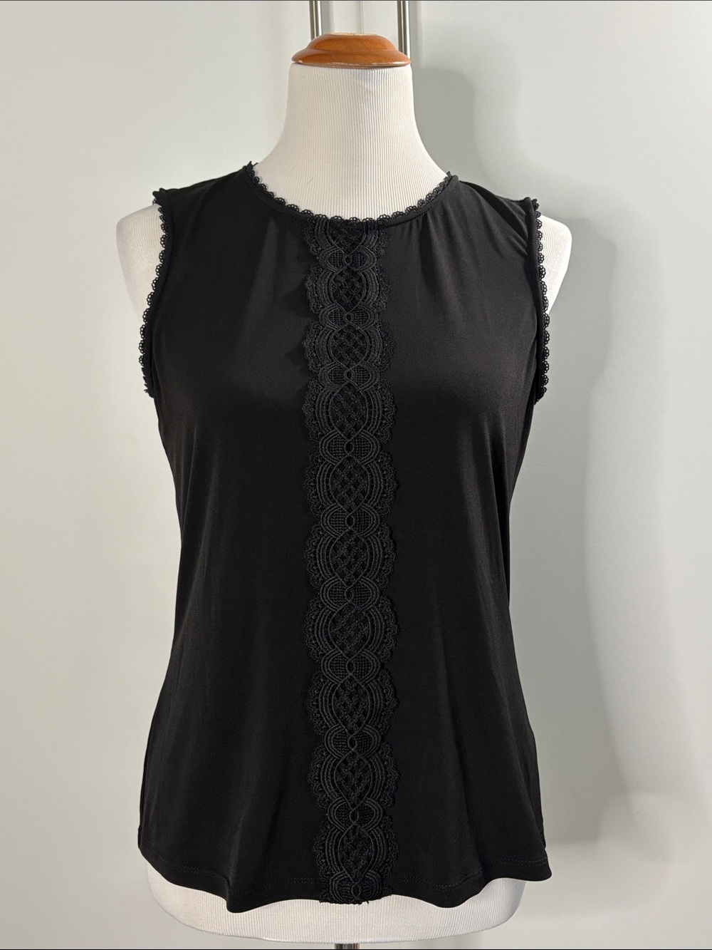 Karl Lagerfeld Black Sleeveless Lace-Trim Tank Top